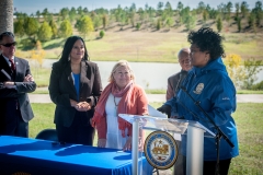 bomd-wwgc-2019-mayor-signing-shell-9524